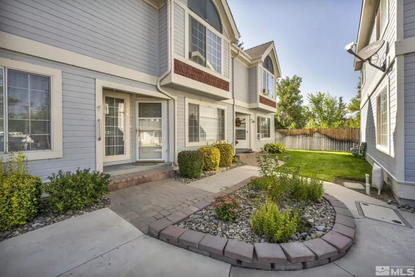1420 Douglas, Gardnerville, Nevada 89410, 2 Bedrooms Bedrooms, ,2 BathroomsBathrooms,Residential,Residential,Douglas,250053288
