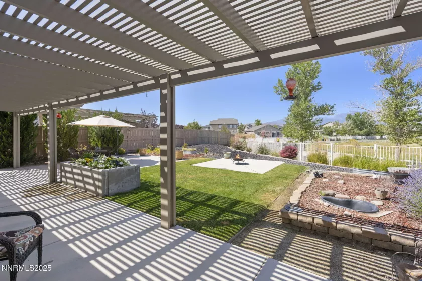 2520 Country Falls, Reno, Nevada 89521, 3 Bedrooms Bedrooms, ,2 BathroomsBathrooms,Residential,Residential,Country Falls,250053307