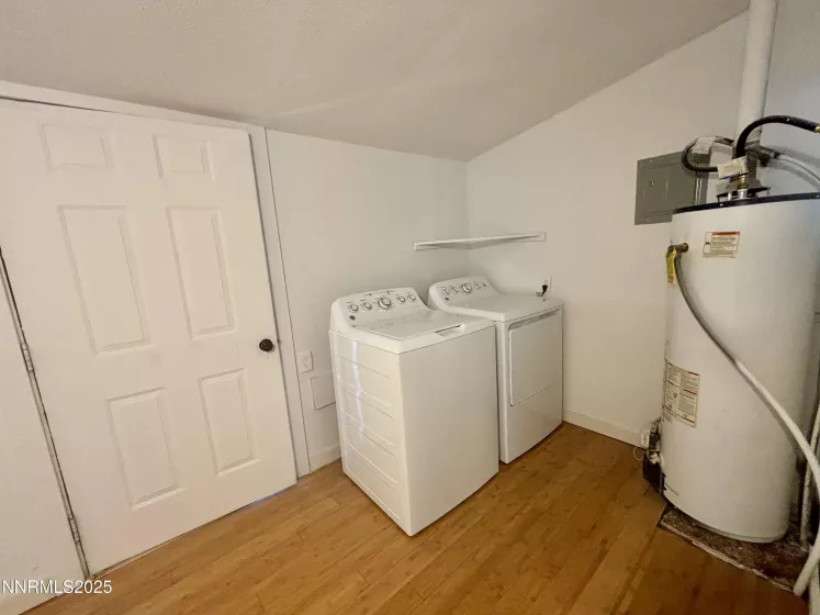 1560 Grinnel, Lovelock, Nevada 89419, 1 Bedroom Bedrooms, ,2 BathroomsBathrooms,Residential,Residential,Grinnel,250053310