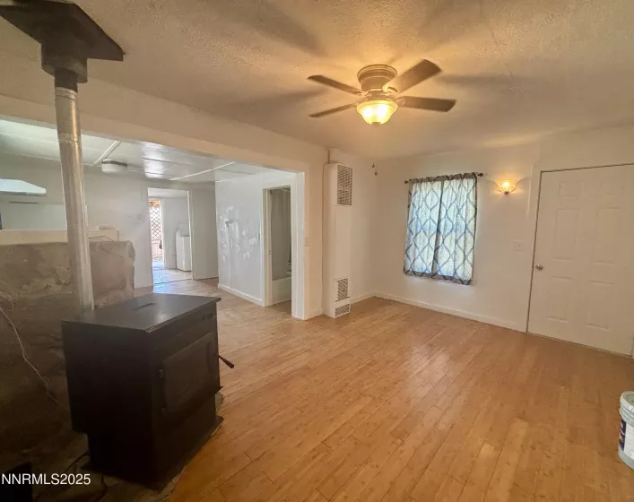 1560 Grinnel, Lovelock, Nevada 89419, 1 Bedroom Bedrooms, ,2 BathroomsBathrooms,Residential,Residential,Grinnel,250053310