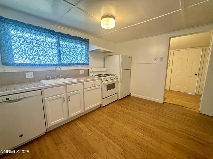 1560 Grinnel, Lovelock, Nevada 89419, 1 Bedroom Bedrooms, ,2 BathroomsBathrooms,Residential,Residential,Grinnel,250053310