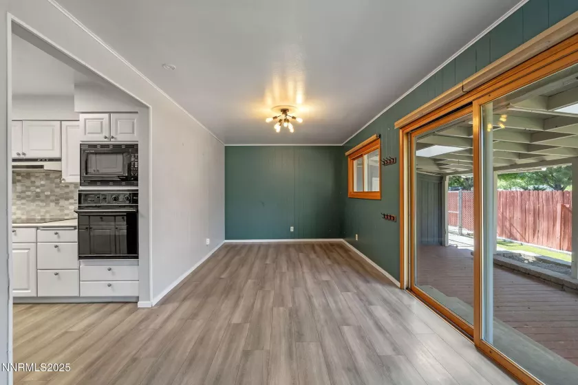 1095 Maplewood, Reno, Nevada 89509, 3 Bedrooms Bedrooms, ,2 BathroomsBathrooms,Residential,Residential,Maplewood,250053283