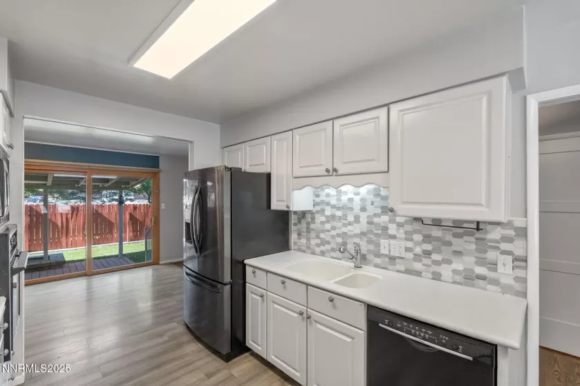 1095 Maplewood, Reno, Nevada 89509, 3 Bedrooms Bedrooms, ,2 BathroomsBathrooms,Residential,Residential,Maplewood,250053283