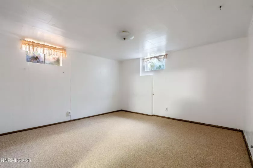 1095 Maplewood, Reno, Nevada 89509, 3 Bedrooms Bedrooms, ,2 BathroomsBathrooms,Residential,Residential,Maplewood,250053283