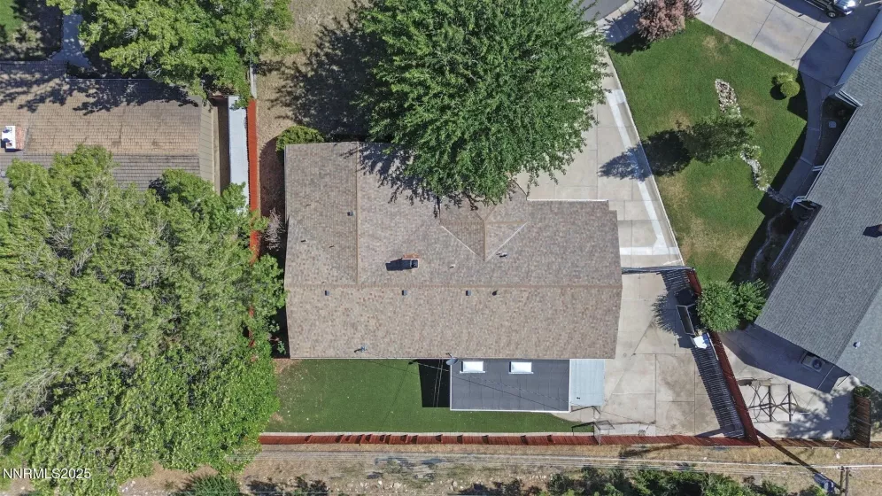 1095 Maplewood, Reno, Nevada 89509, 3 Bedrooms Bedrooms, ,2 BathroomsBathrooms,Residential,Residential,Maplewood,250053283