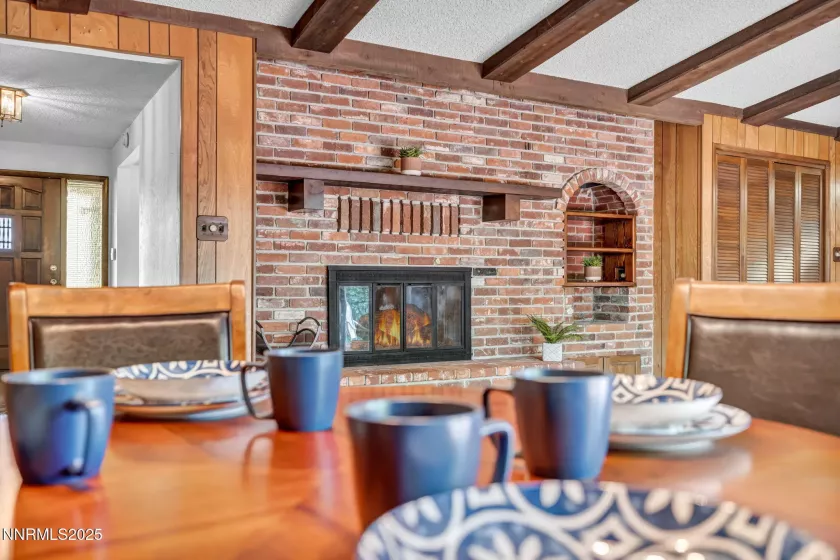 1725 Aquila, Reno, Nevada 89509, 4 Bedrooms Bedrooms, ,3 BathroomsBathrooms,Residential,Residential,Aquila,250053315
