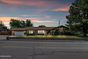 1725 Aquila, Reno, Nevada 89509, 4 Bedrooms Bedrooms, ,3 BathroomsBathrooms,Residential,Residential,Aquila,250053315