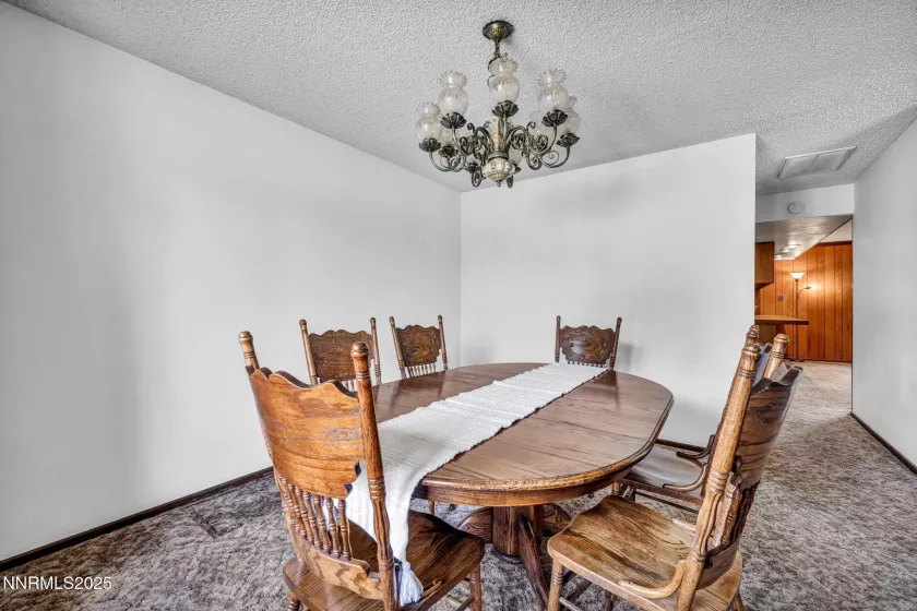 1725 Aquila, Reno, Nevada 89509, 4 Bedrooms Bedrooms, ,3 BathroomsBathrooms,Residential,Residential,Aquila,250053315
