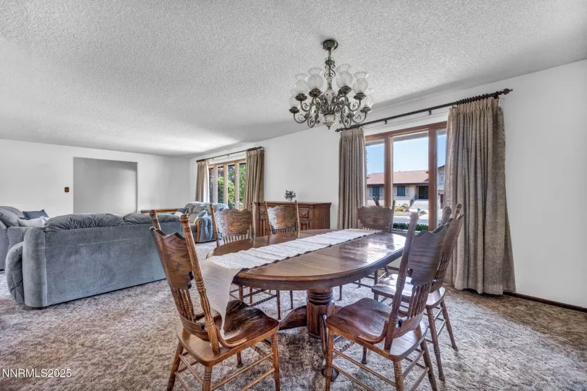 1725 Aquila, Reno, Nevada 89509, 4 Bedrooms Bedrooms, ,3 BathroomsBathrooms,Residential,Residential,Aquila,250053315