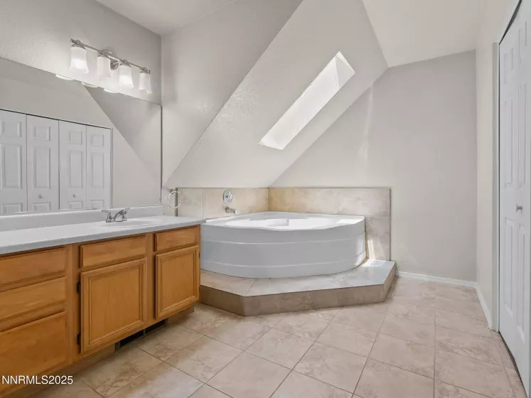 4070 Quinn, Carson City, Nevada 89701, 3 Bedrooms Bedrooms, ,3 BathroomsBathrooms,Residential,Residential,Quinn,250053317