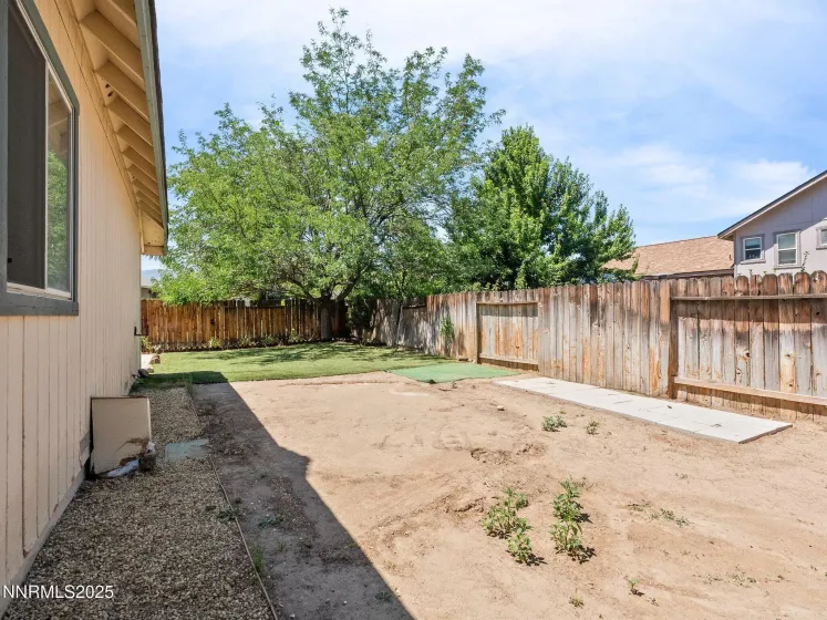 4070 Quinn, Carson City, Nevada 89701, 3 Bedrooms Bedrooms, ,3 BathroomsBathrooms,Residential,Residential,Quinn,250053317
