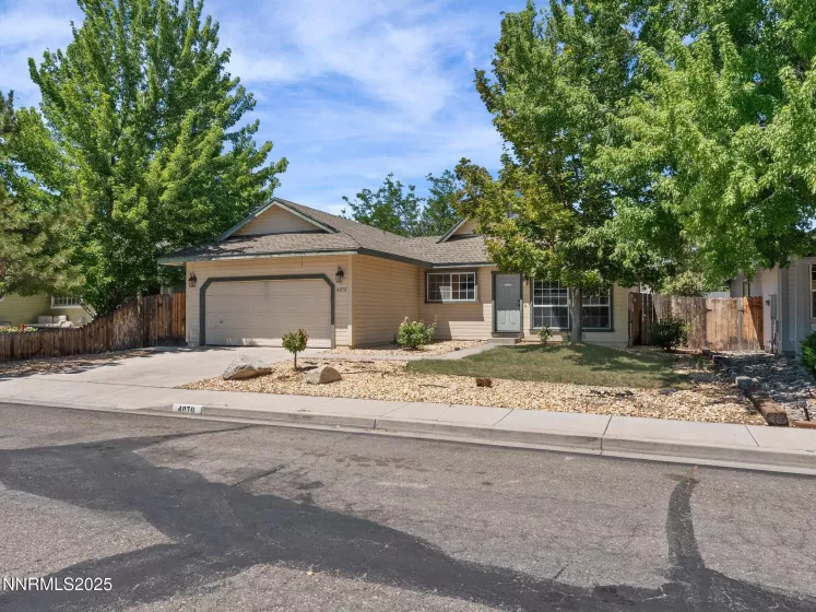 4070 Quinn, Carson City, Nevada 89701, 3 Bedrooms Bedrooms, ,3 BathroomsBathrooms,Residential,Residential,Quinn,250053317
