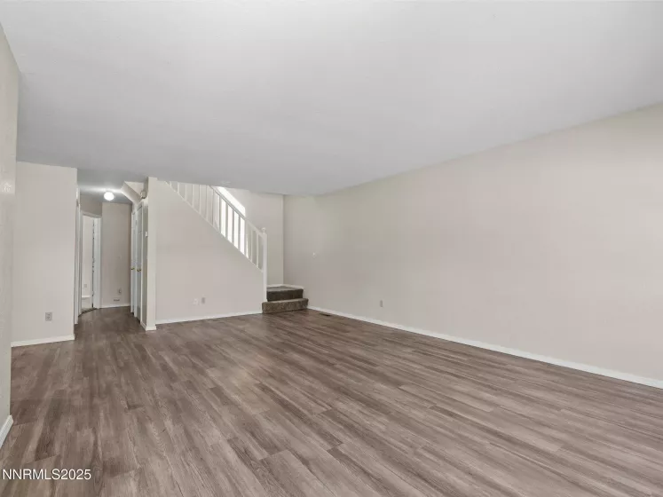 4070 Quinn, Carson City, Nevada 89701, 3 Bedrooms Bedrooms, ,3 BathroomsBathrooms,Residential,Residential,Quinn,250053317