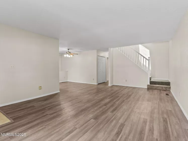 4070 Quinn, Carson City, Nevada 89701, 3 Bedrooms Bedrooms, ,3 BathroomsBathrooms,Residential,Residential,Quinn,250053317