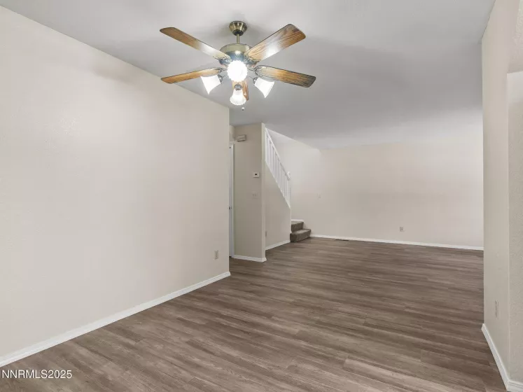 4070 Quinn, Carson City, Nevada 89701, 3 Bedrooms Bedrooms, ,3 BathroomsBathrooms,Residential,Residential,Quinn,250053317
