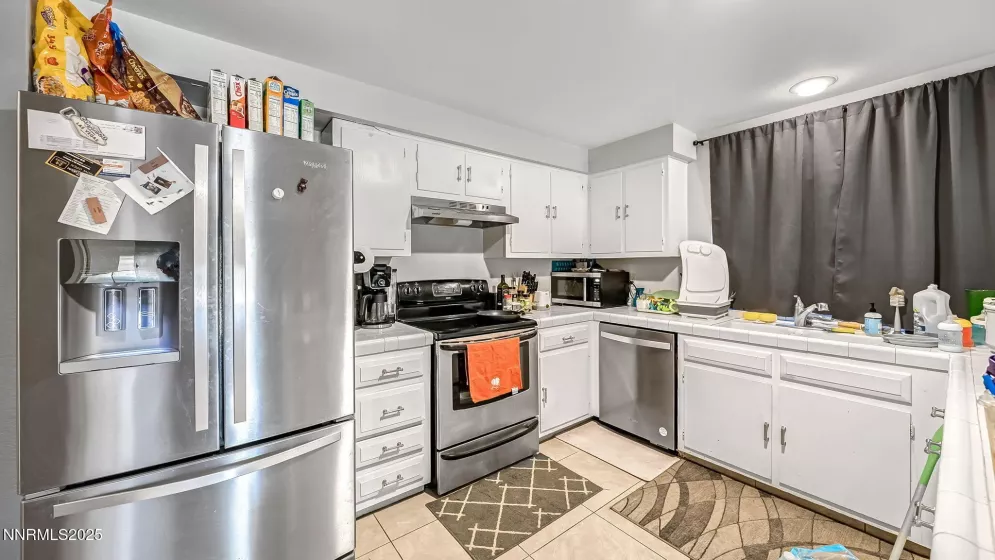 1002 Glen Meadow, Sparks, Nevada 89434, 3 Bedrooms Bedrooms, ,2 BathroomsBathrooms,Residential,Residential,Glen Meadow,250053318