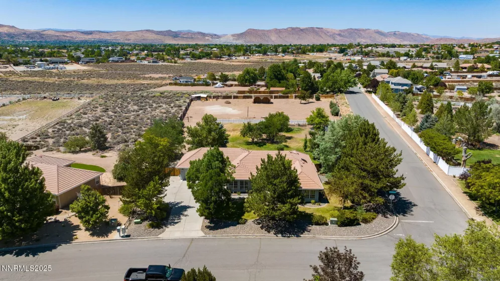 9005 Spanish Trail, Sparks, Nevada 89441, 3 Bedrooms Bedrooms, ,2 BathroomsBathrooms,Residential,Residential,Spanish Trail,250053329