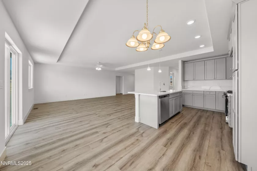 660 Emerald Lane, Battle Mountain, Nevada 89820, 3 Bedrooms Bedrooms, ,1 BathroomBathrooms,Residential,Residential,Emerald Lane,250053330