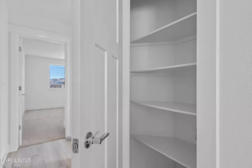 660 Emerald Lane, Battle Mountain, Nevada 89820, 3 Bedrooms Bedrooms, ,1 BathroomBathrooms,Residential,Residential,Emerald Lane,250053330