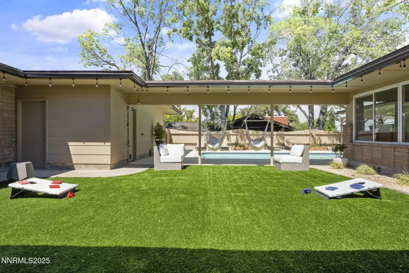 2080 Solari, Reno, Nevada 89509, 4 Bedrooms Bedrooms, ,3 BathroomsBathrooms,Residential,Residential,Solari,250051717