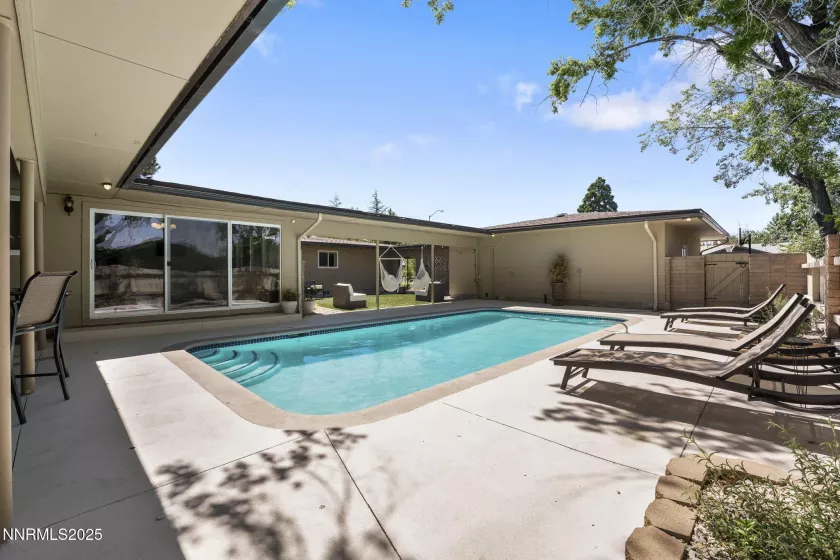2080 Solari, Reno, Nevada 89509, 4 Bedrooms Bedrooms, ,3 BathroomsBathrooms,Residential,Residential,Solari,250051717