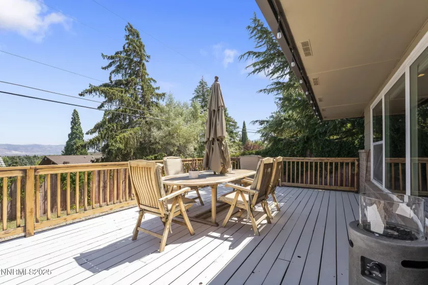 2080 Solari, Reno, Nevada 89509, 4 Bedrooms Bedrooms, ,3 BathroomsBathrooms,Residential,Residential,Solari,250051717