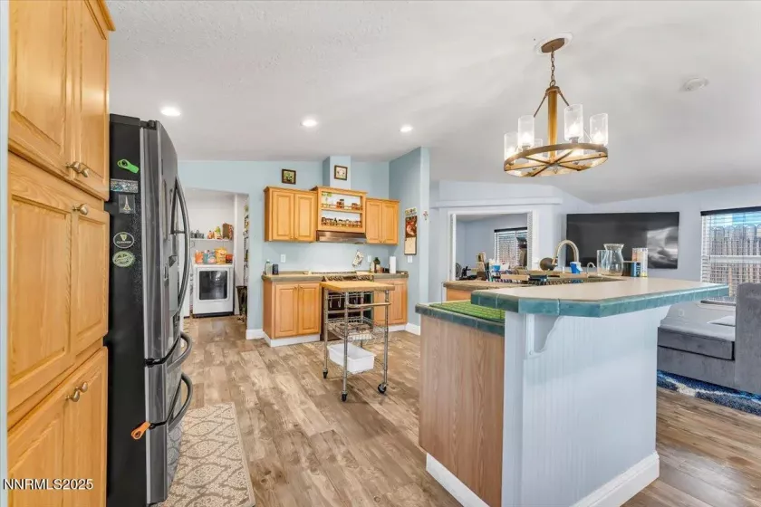 670 Ruby Creek, Reno, Nevada 89506, 3 Bedrooms Bedrooms, ,2 BathroomsBathrooms,Residential,Residential,Ruby Creek,250053332