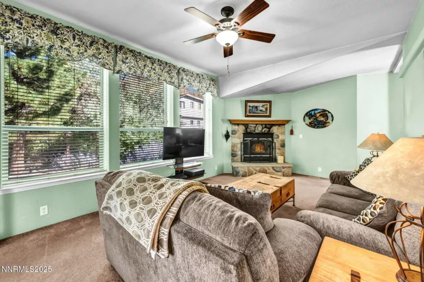 91 Shetler, Coleville, California 96107, 2 Bedrooms Bedrooms, ,2 BathroomsBathrooms,Residential,Residential,Shetler,250053333