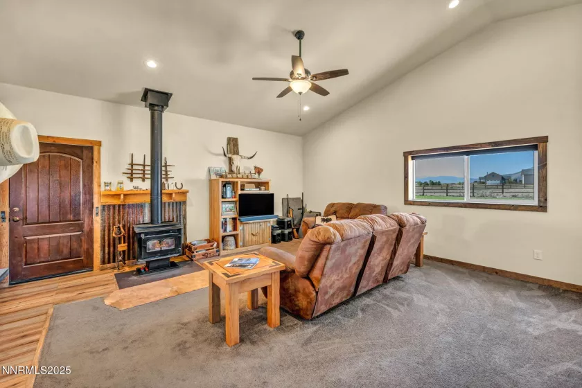 45 Madison, Smith Valley, Nevada 89444, 2 Bedrooms Bedrooms, ,1 BathroomBathrooms,Residential,Residential,Madison,250053341