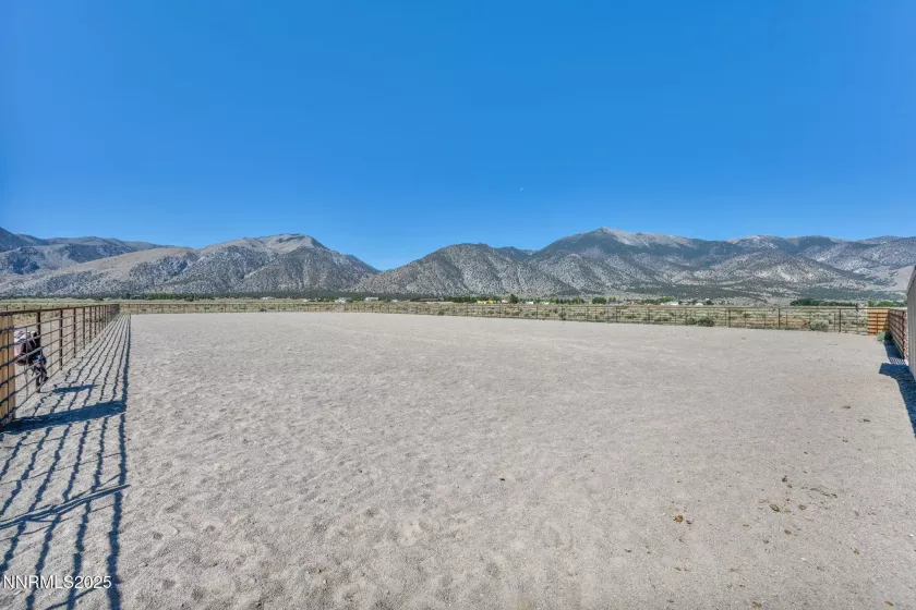 45 Madison, Smith Valley, Nevada 89444, 2 Bedrooms Bedrooms, ,1 BathroomBathrooms,Residential,Residential,Madison,250053341