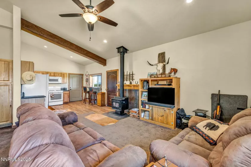 45 Madison, Smith Valley, Nevada 89444, 2 Bedrooms Bedrooms, ,1 BathroomBathrooms,Residential,Residential,Madison,250053341