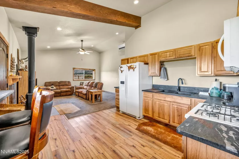 45 Madison, Smith Valley, Nevada 89444, 2 Bedrooms Bedrooms, ,1 BathroomBathrooms,Residential,Residential,Madison,250053341