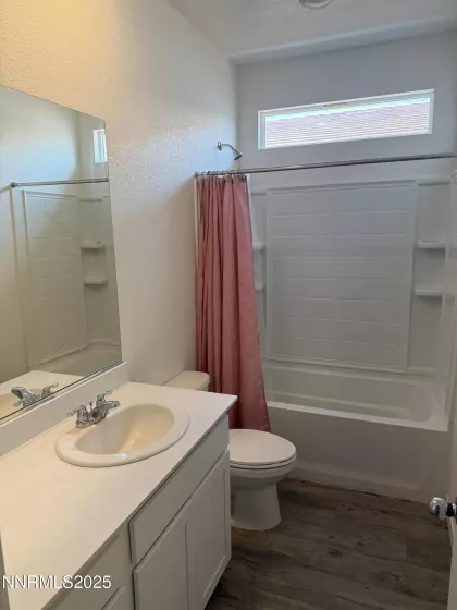 1125 Alder, Fallon, Nevada 89406, 4 Bedrooms Bedrooms, ,2 BathroomsBathrooms,Residential,Residential,Alder,250053344