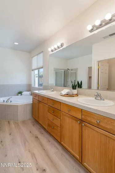 1870 Badlands, Reno, Nevada 89521, 3 Bedrooms Bedrooms, ,2 BathroomsBathrooms,Residential,Residential,Badlands,250053345