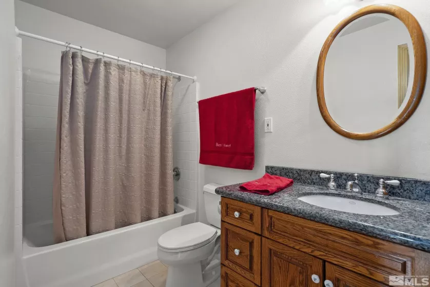 1312 NV-208, Yerington, Nevada 89447, 5 Bedrooms Bedrooms, ,6 BathroomsBathrooms,Farm & Ranch,Residential,NV-208,220014640