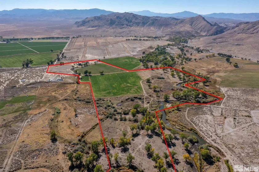 1312 NV-208, Yerington, Nevada 89447, 5 Bedrooms Bedrooms, ,6 BathroomsBathrooms,Farm & Ranch,Residential,NV-208,220014640