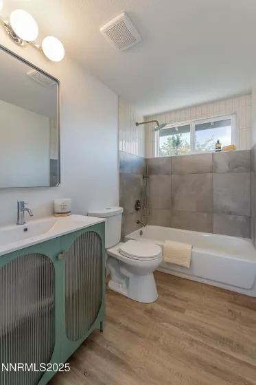 8529 Red Baron, Reno, Nevada 89506, 3 Bedrooms Bedrooms, ,3 BathroomsBathrooms,Residential,Residential,Red Baron,250053347