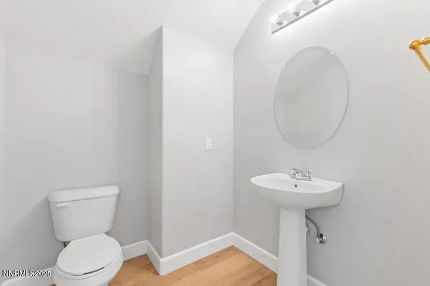 Reno, Nevada 89509, 3 Bedrooms Bedrooms, ,3 BathroomsBathrooms,Residential,Residential,250053346