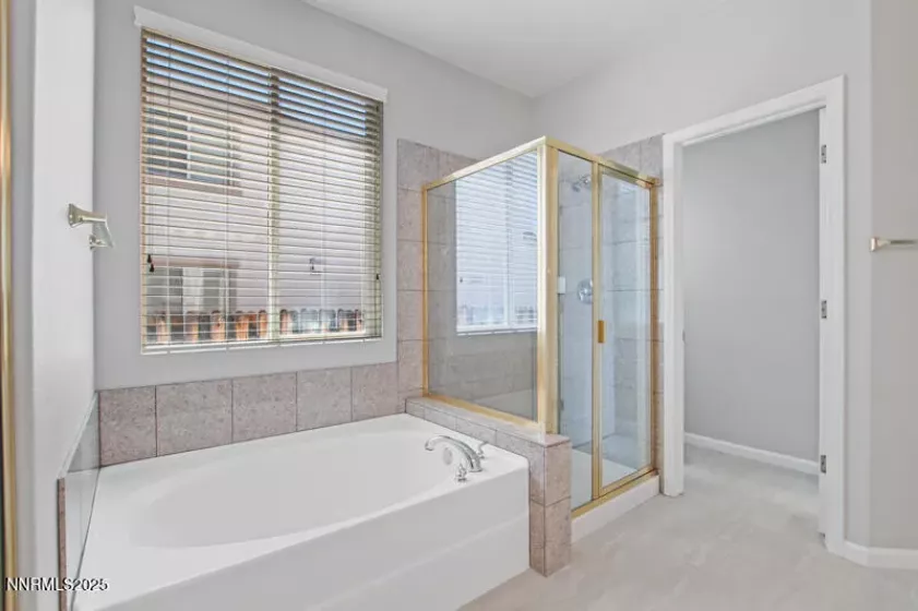 Reno, Nevada 89509, 3 Bedrooms Bedrooms, ,3 BathroomsBathrooms,Residential,Residential,250053346