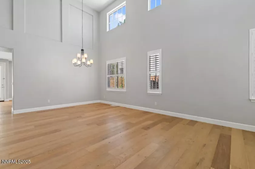 Reno, Nevada 89509, 3 Bedrooms Bedrooms, ,3 BathroomsBathrooms,Residential,Residential,250053346