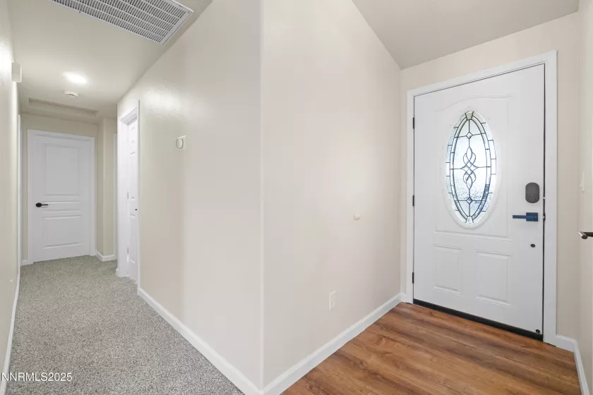 571 Spur, Fernley, Nevada 89408, 3 Bedrooms Bedrooms, ,2 BathroomsBathrooms,Residential,Residential,Spur,250053348