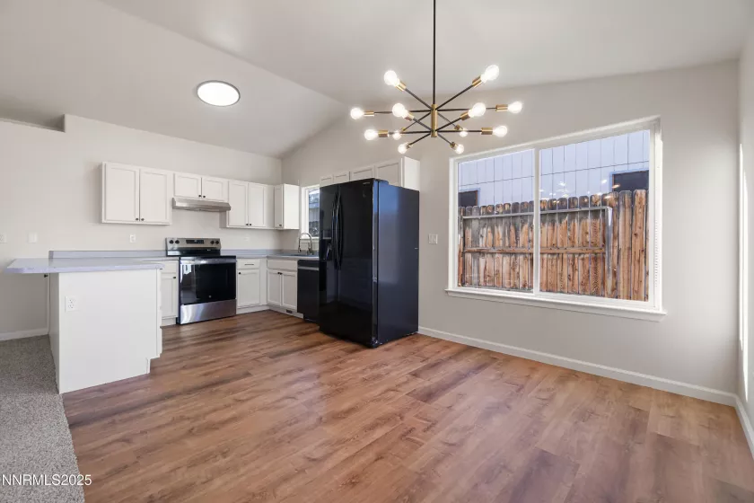 571 Spur, Fernley, Nevada 89408, 3 Bedrooms Bedrooms, ,2 BathroomsBathrooms,Residential,Residential,Spur,250053348