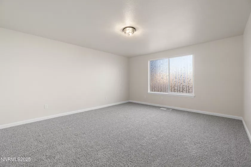 571 Spur, Fernley, Nevada 89408, 3 Bedrooms Bedrooms, ,2 BathroomsBathrooms,Residential,Residential,Spur,250053348