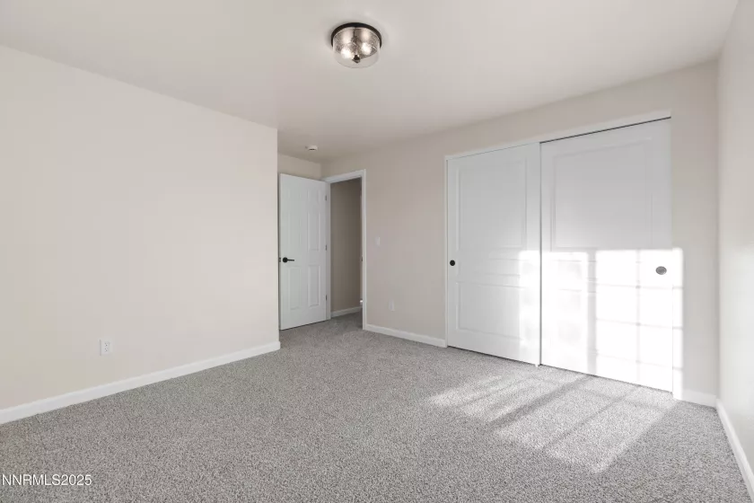 571 Spur, Fernley, Nevada 89408, 3 Bedrooms Bedrooms, ,2 BathroomsBathrooms,Residential,Residential,Spur,250053348