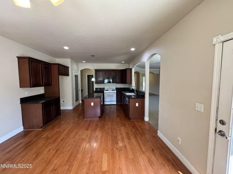 103 Desert Lakes, Fernley, Nevada 89408, 3 Bedrooms Bedrooms, ,2 BathroomsBathrooms,Residential,Residential,Desert Lakes,250053349