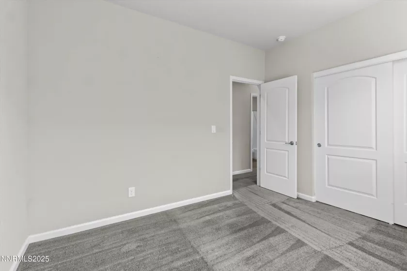 181 Walnut, Fernley, Nevada 89408, 3 Bedrooms Bedrooms, ,2 BathroomsBathrooms,Residential,Residential,Walnut,250053351