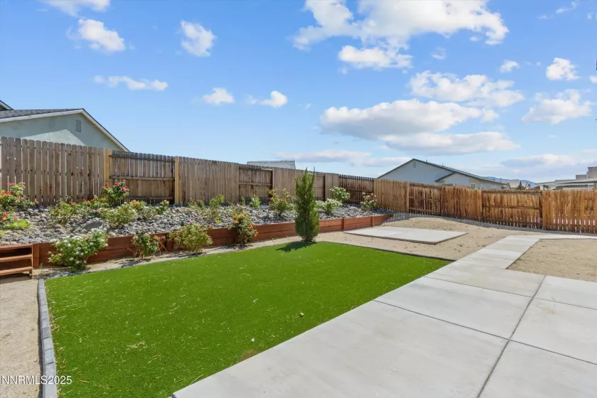 181 Walnut, Fernley, Nevada 89408, 3 Bedrooms Bedrooms, ,2 BathroomsBathrooms,Residential,Residential,Walnut,250053351