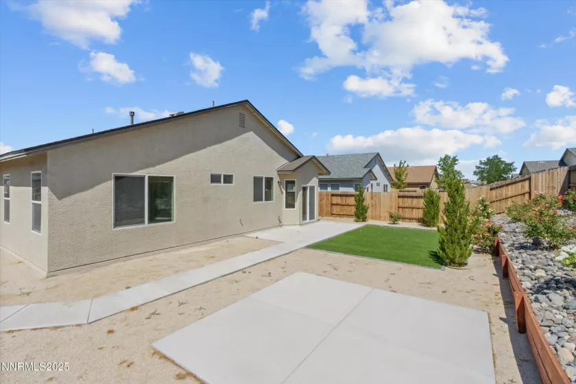 181 Walnut, Fernley, Nevada 89408, 3 Bedrooms Bedrooms, ,2 BathroomsBathrooms,Residential,Residential,Walnut,250053351