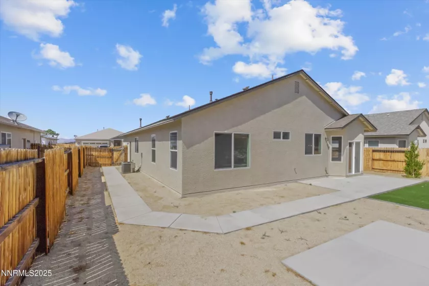 181 Walnut, Fernley, Nevada 89408, 3 Bedrooms Bedrooms, ,2 BathroomsBathrooms,Residential,Residential,Walnut,250053351