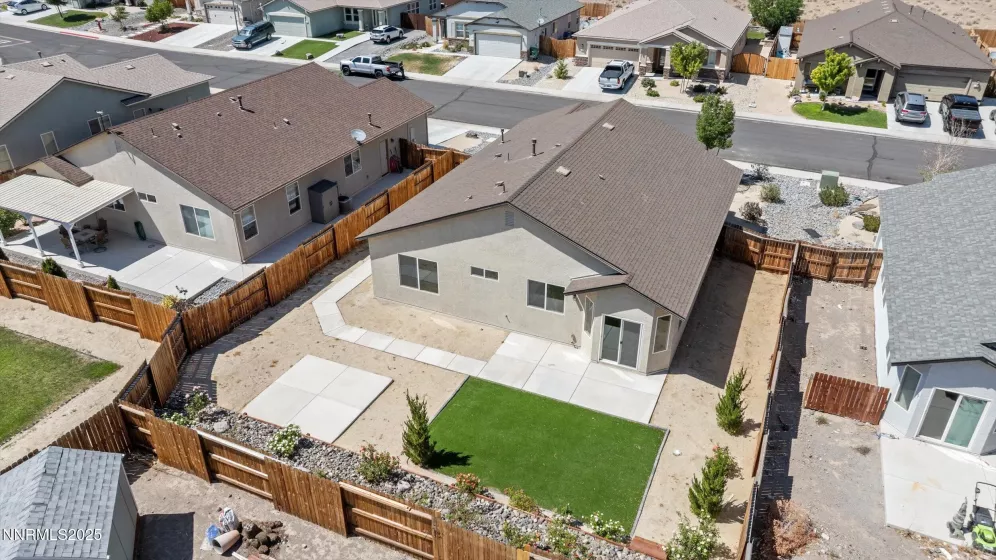 181 Walnut, Fernley, Nevada 89408, 3 Bedrooms Bedrooms, ,2 BathroomsBathrooms,Residential,Residential,Walnut,250053351